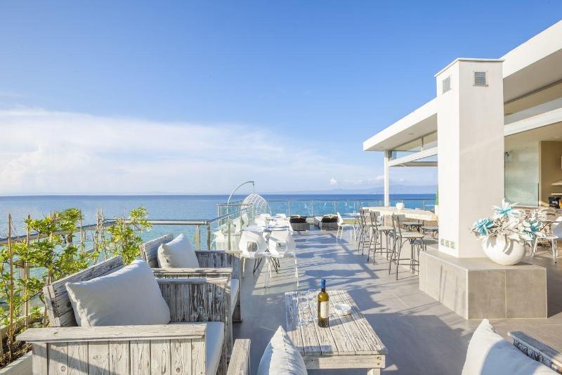 Art Boutique Suites Пефкохори Экстерьер фото