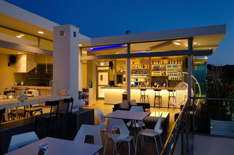 Art Boutique Suites Пефкохори Экстерьер фото